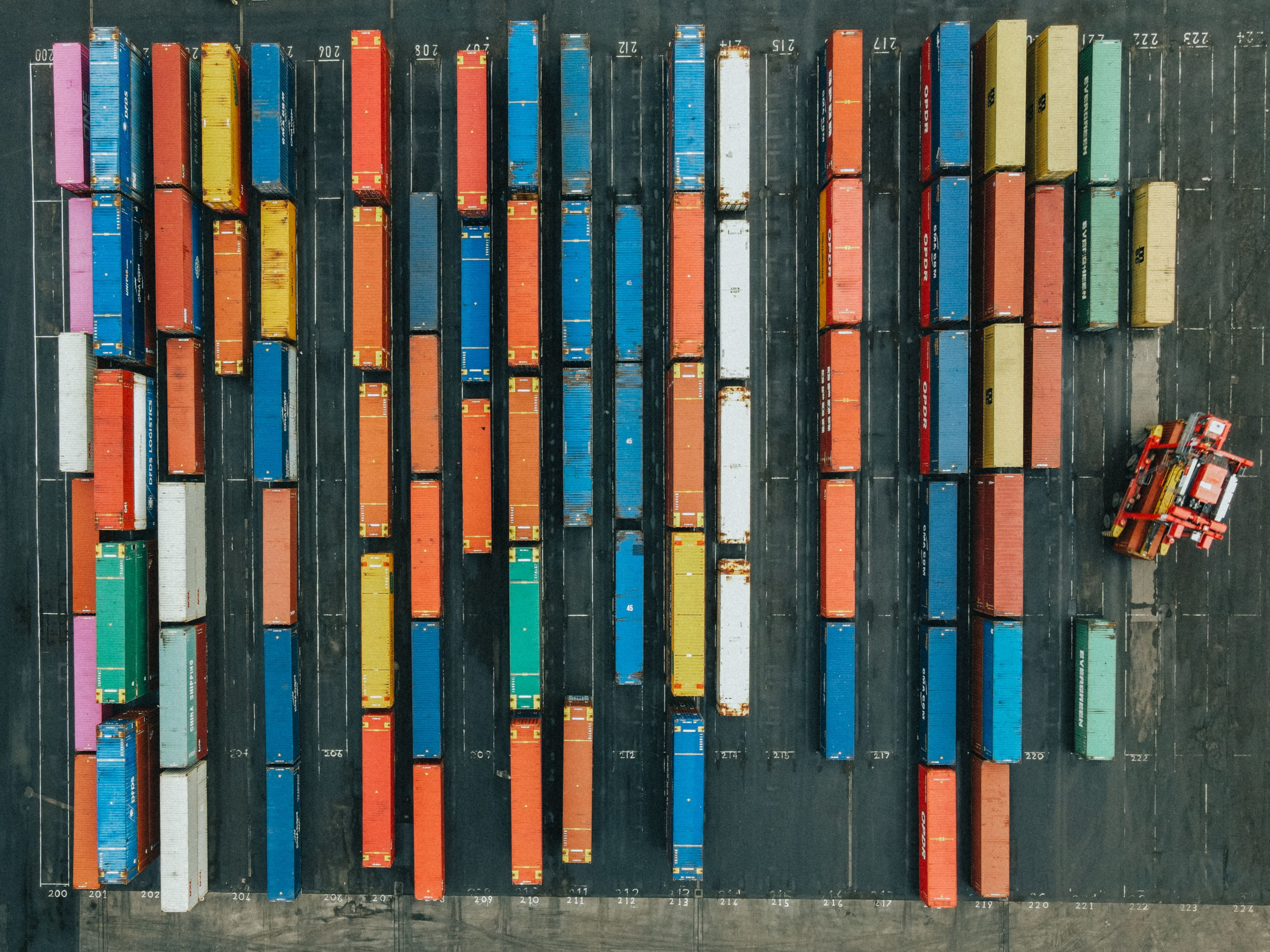 Shipping port and cargo trading